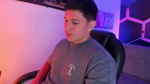 Snapshot of james_cr chatting on 09-27-25, 03:33 james_cr online show from 09-27-25, 03:33