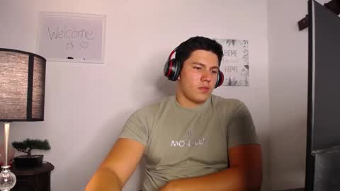 Snapshot of james_cr chatting on 10-08-25, 02:42 james_cr online show from 10-08-25, 02:42