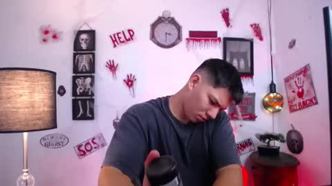 Snapshot of james_cr chatting on 10-27-25, 12:20 james_cr online show from 10-27-25, 12:20