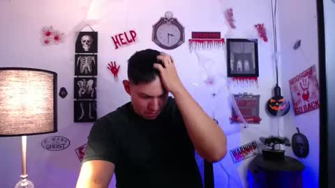 Snapshot of james_cr chatting on 10-31-25, 11:11 james_cr online show from 10-31-25, 11:11