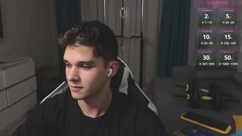 Snapshot of james_friends chatting on 10-19-25, 07:47 James online show from 10-19-25, 07:47