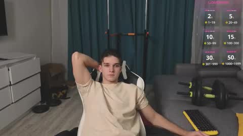 Snapshot of james_friends chatting on 10-20-25, 09:59 James online show from 10-20-25, 09:59