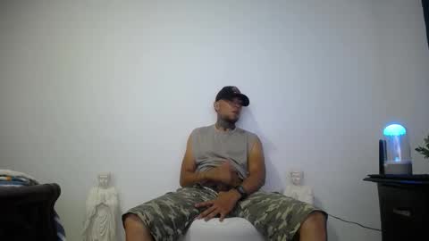 Snapshot of james_x28 chatting on 10-28-25, 11:18 james_x28 online show from 10-28-25, 11:18