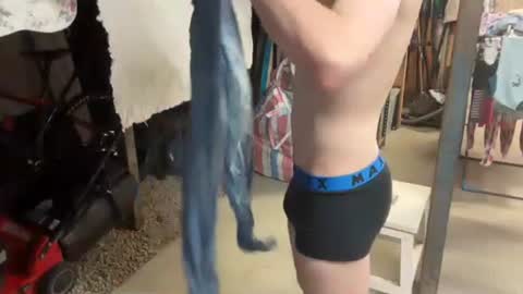 J Abrams online show from 04-15-26, 04:36