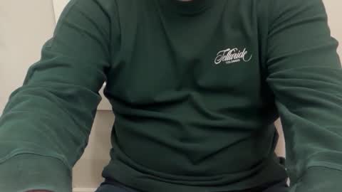 Snapshot of jamesbuilt chatting on 03-15-26, 02:06 jamesbuilt online show from 03-15-26, 02:06