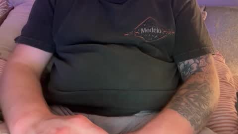 Snapshot of jamesbuilt chatting on 04-03-26, 03:26 jamesbuilt online show from 04-03-26, 03:26