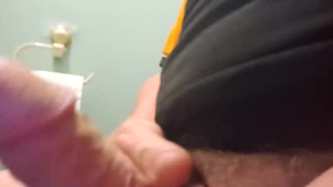 Snapshot of jameses19 chatting on 02-10-26, 11:14 jameses19 online show from 02-10-26, 11:14