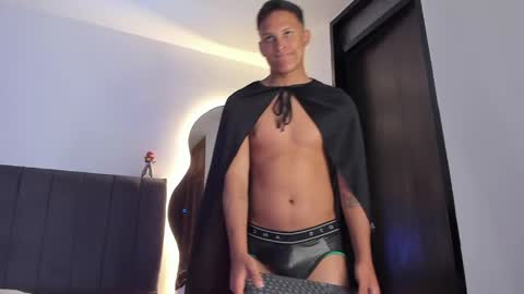 James Owenn online show from 05-04-26, 01:45