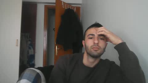 Snapshot of jamessandt chatting on 02-16-25, 02:00 jamessandt online show from 02-16-25, 02:00