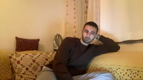 Snapshot of jamessandt chatting on 02-16-25, 08:44 jamessandt online show from 02-16-25, 08:44