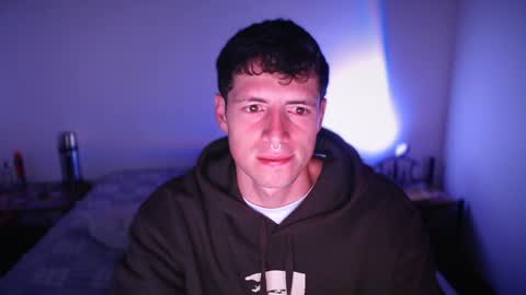 jamesss____ online show from 02-09-25, 03:32