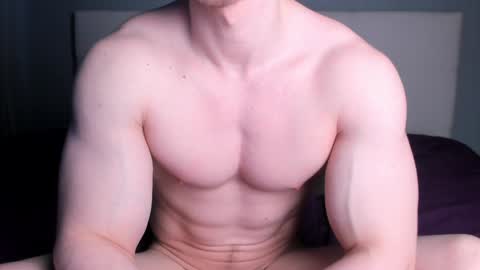 Snapshot of jamesstong chatting on 12-08-24, 08:09 James Strong online show from 12-08-24, 08:09