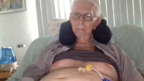 james age 75 online show from 11-06-25, 07:59