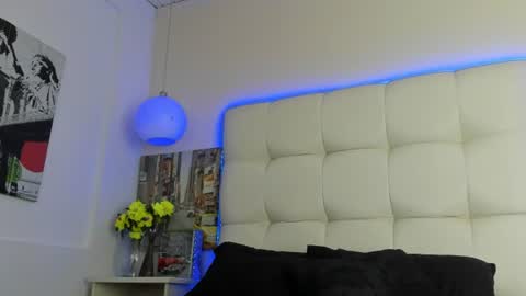 --- James --- online show from 08-01-26, 11:03