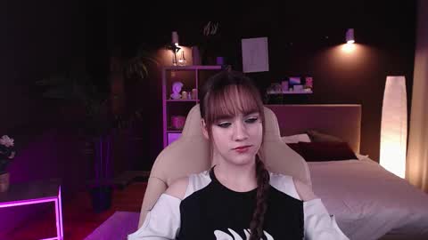 Snapshot of jamie_chung chatting on 11-04-25, 09:08 jamie_chung online show from 11-04-25, 09:08