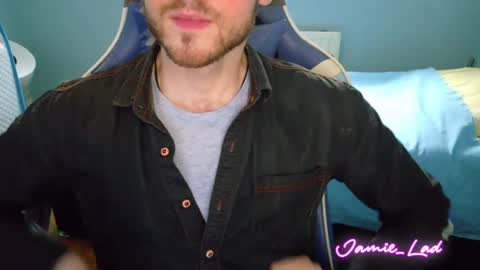 Snapshot of jamie_lad chatting on 01-12-25, 11:28 Jamie online show from 01-12-25, 11:28