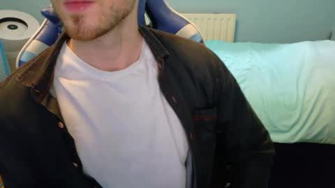 Snapshot of jamie_lad chatting on 01-21-25, 01:43 Jamie online show from 01-21-25, 01:43