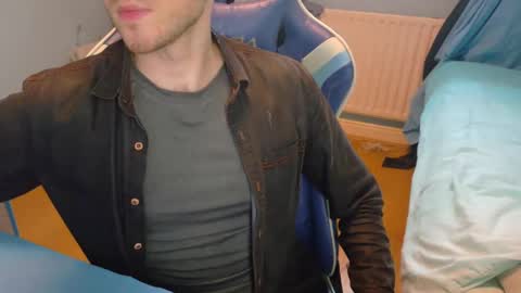 Snapshot of jamie_lad chatting on 02-15-25, 08:54 Jamie online show from 02-15-25, 08:54