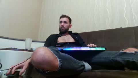 Snapshot of jamienoxus chatting on 02-08-25, 10:18 Robbie online show from 02-08-25, 10:18