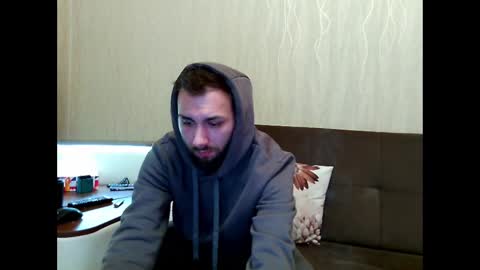 Snapshot of jamienoxus chatting on 02-10-25, 06:09 Robbie online show from 02-10-25, 06:09