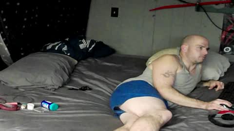 Snapshot of jamieskye72 chatting on 12-02-24, 07:03 CDJamieSkye online show from 12-02-24, 07:03