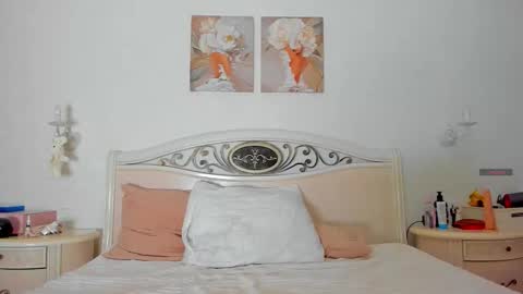 Vika online show from 09-29-25, 06:13