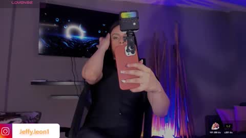 Snapshot of jan_zinmerman chatting on 10-19-25, 04:13 Danna varisheli online show from 10-19-25, 04:13