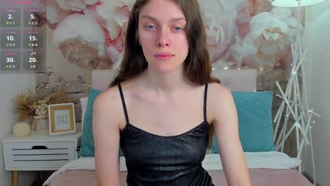 Snapshot of jane__brown chatting on 02-04-25, 01:06 Jane online show from 02-04-25, 01:06