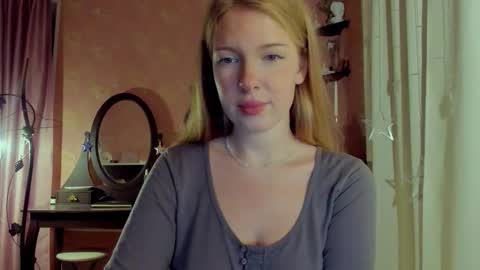 Snapshot of jane_and_star chatting on 11-27-25, 10:45 Star online show from 11-27-25, 10:45