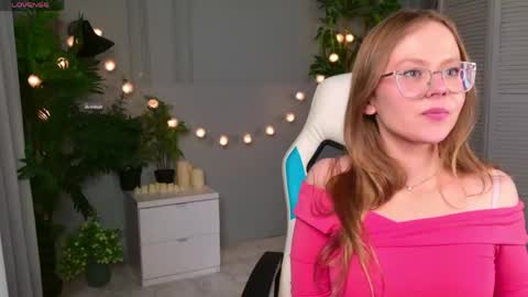 Snapshot of jane_westt chatting on 04-13-26, 02:55 jane_westt online show from 04-13-26, 02:55