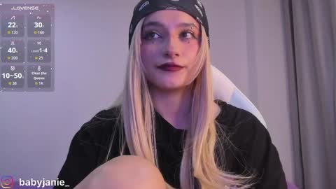 Snapshot of janee_lane chatting on 05-19-26, 01:56 Jane online show from 05-19-26, 01:56