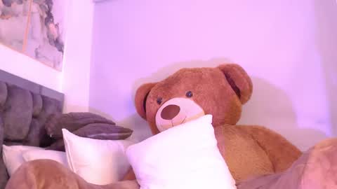 Jane online show from 02-13-25, 07:42