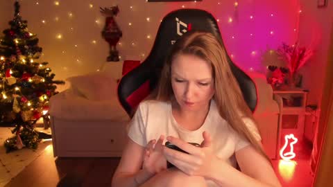 Snapshot of janegrey11 chatting on 12-26-24, 12:49 Jane online show from 12-26-24, 12:49