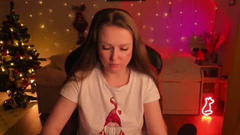Snapshot of janegrey11 chatting on 12-28-24, 06:39 Jane online show from 12-28-24, 06:39