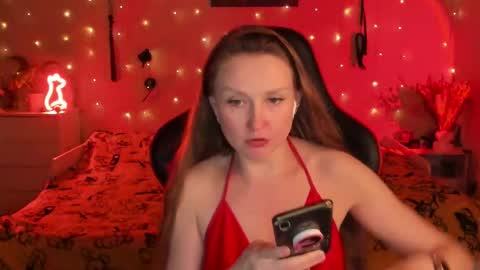 Snapshot of janegrey11 chatting on 09-19-25, 06:19 Jane online show from 09-19-25, 06:19
