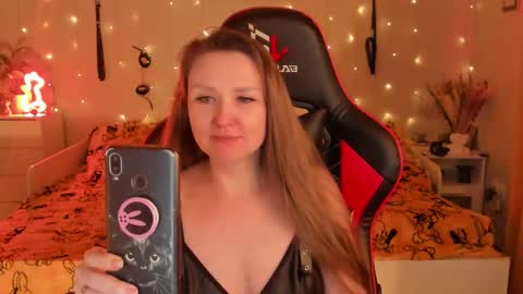 Jane online show from 10-18-25, 07:36