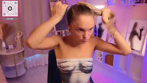 Snapshot of janewirtz chatting on 10-20-25, 06:03 Hi Im Alice and here youll find something online show from 10-20-25, 06:03