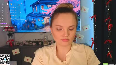 Hi Im Alice and here youll find something online show from 05-03-26, 09:26
