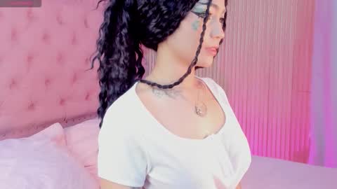 Snapshot of janibeth1 chatting on 03-13-26, 02:40 JanibethSchedule 11pm a 6am COL online show from 03-13-26, 02:40