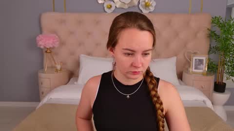 Jane online show from 10-17-25, 02:15