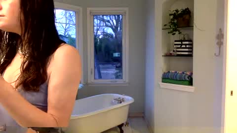 Snapshot of janicepepper chatting on 01-04-25, 12:48 janicepepper online show from 01-04-25, 12:48