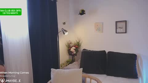 Snapshot of janne_maybe chatting on 09-27-25, 03:17 jmaybe e online show from 09-27-25, 03:17