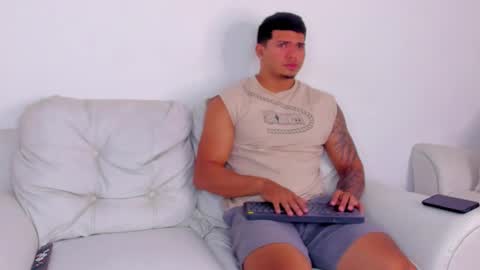 janomar01 online show from 09-16-25, 06:42