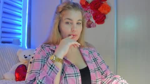 Snapshot of jansylines chatting on 12-04-24, 08:07 JansyLines online show from 12-04-24, 08:07