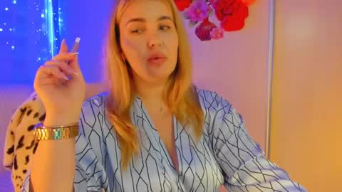 Snapshot of jansylines chatting on 12-14-24, 06:30 JansyLines online show from 12-14-24, 06:30