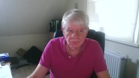Snapshot of jantjes195808 chatting on 10-20-25, 01:11 jan jansen online show from 10-20-25, 01:11