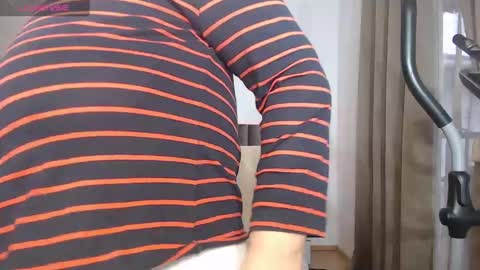 Snapshot of jaqueline88 chatting on 12-05-24, 08:22 jaqueline88 online show from 12-05-24, 08:22