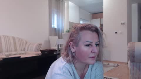 Snapshot of jaqueline88 chatting on 02-17-25, 06:20 jaqueline88 online show from 02-17-25, 06:20