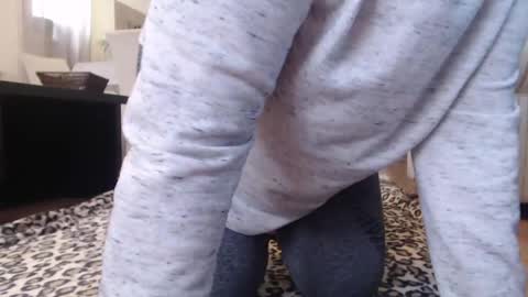 Snapshot of jaqueline88 chatting on 02-17-25, 09:24 jaqueline88 online show from 02-17-25, 09:24