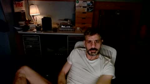 Snapshot of jareth_returns chatting on 02-25-25, 05:52 jareth_returns online show from 02-25-25, 05:52